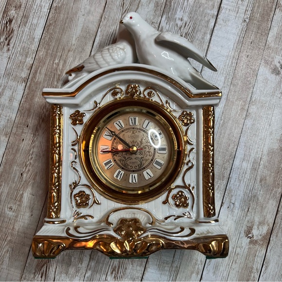 Royal Landex Other - 💚Royal Landex quartz dove mantel clock